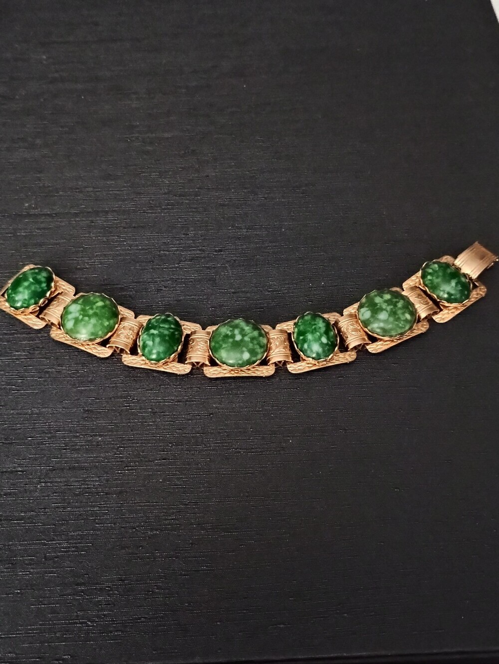 Vintage Art Deco Gold-Tone Bracelet with Green Cabochon Stones